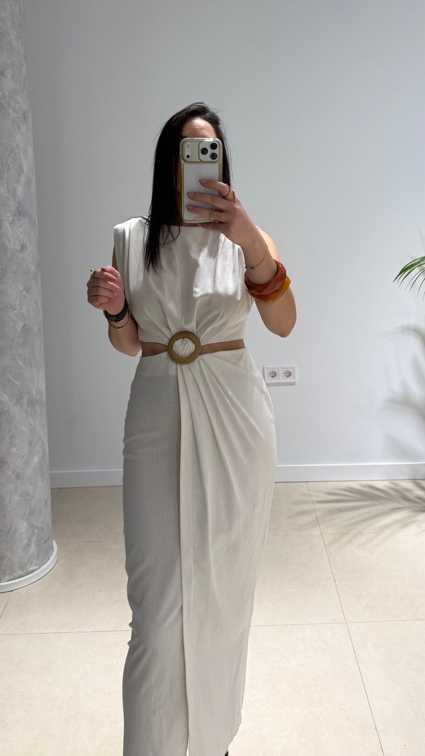 Vestido lino beige