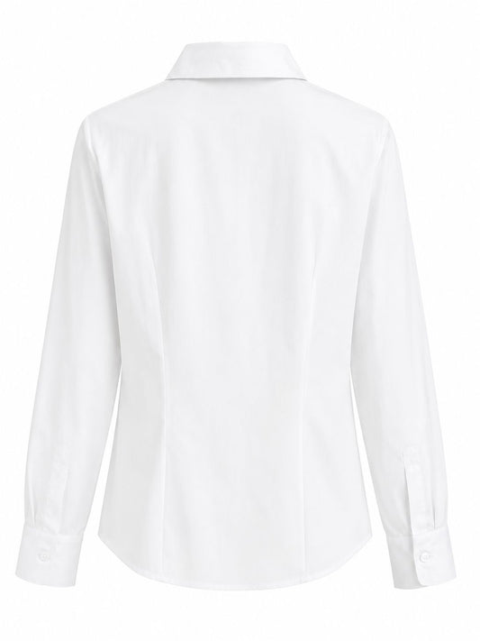 Camisa blanca de pinzas