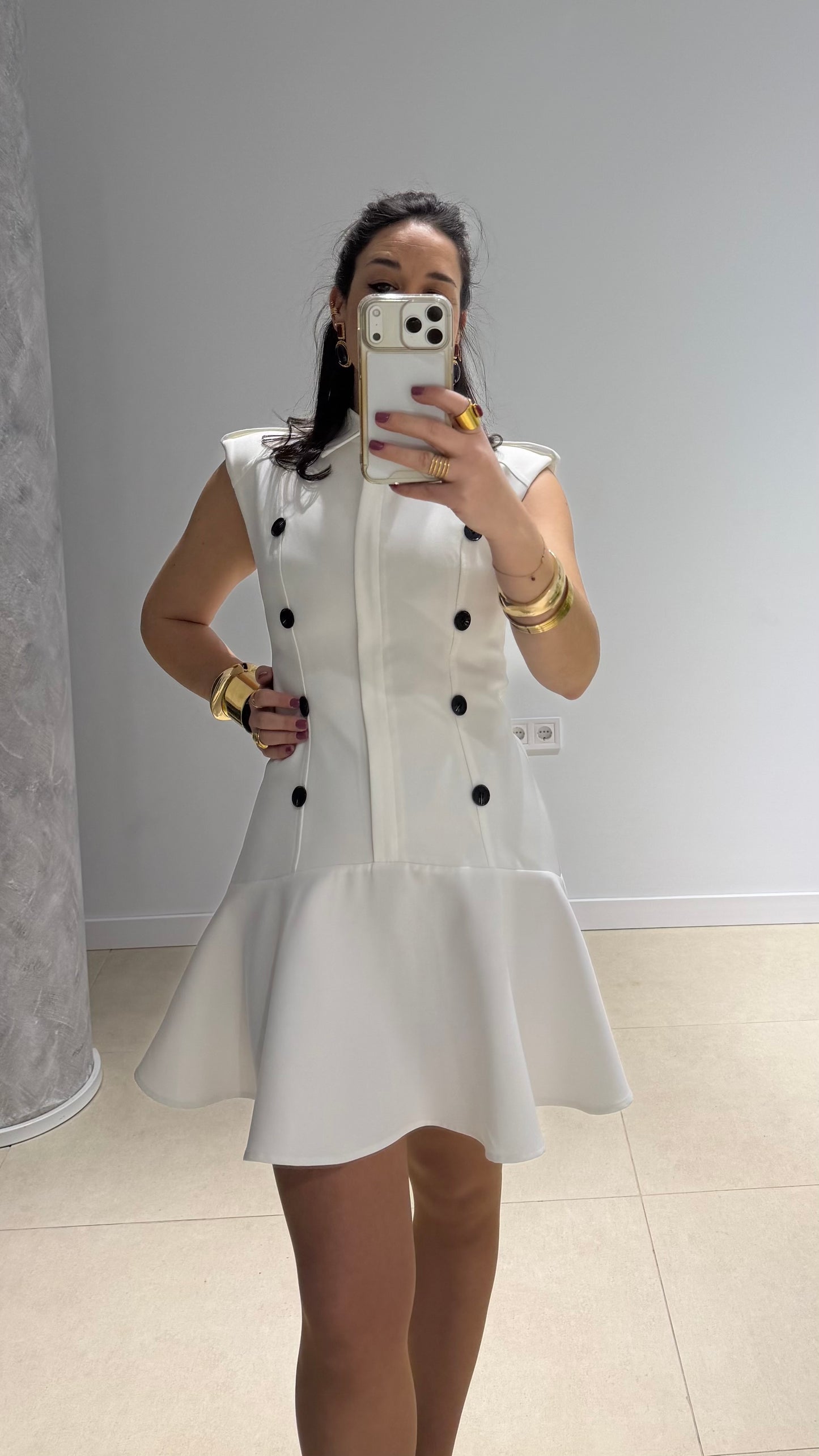 Vestido botones con volante