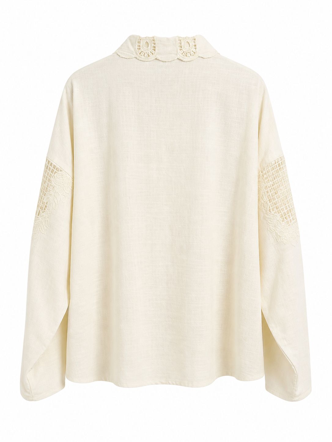 Camisa amarilla perforada