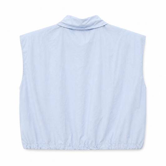Camisa sin mangas celeste