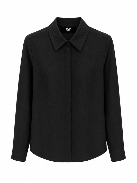 Camisa negra básica