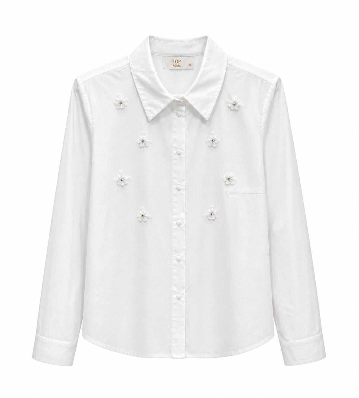 Camisa blanca con flores