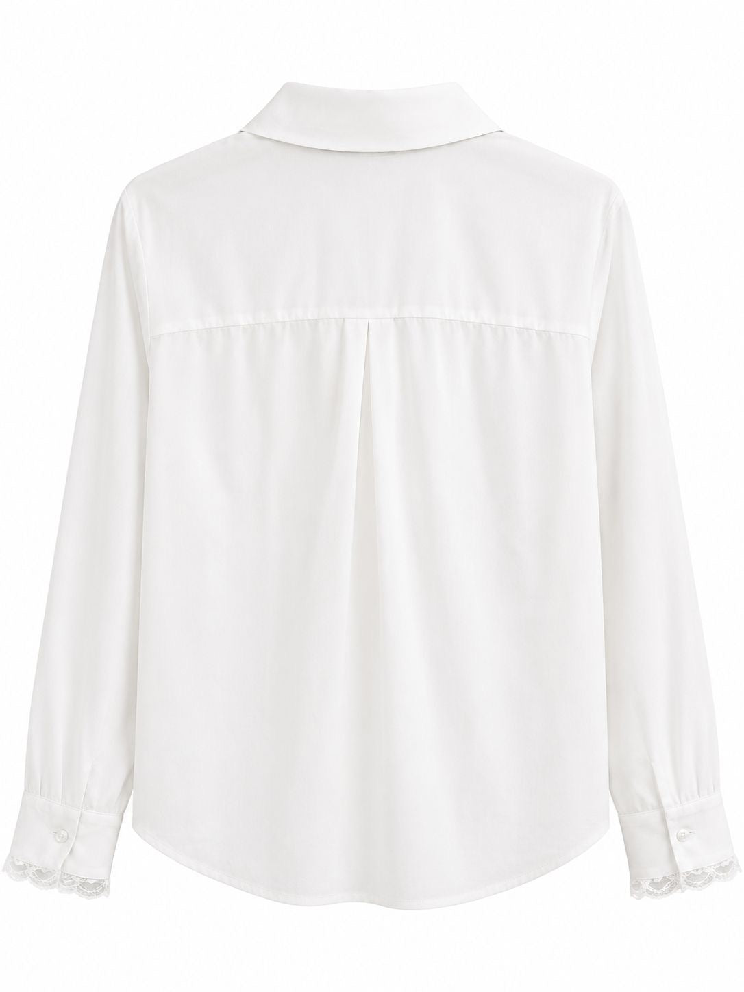 Camisa blanca con encajes